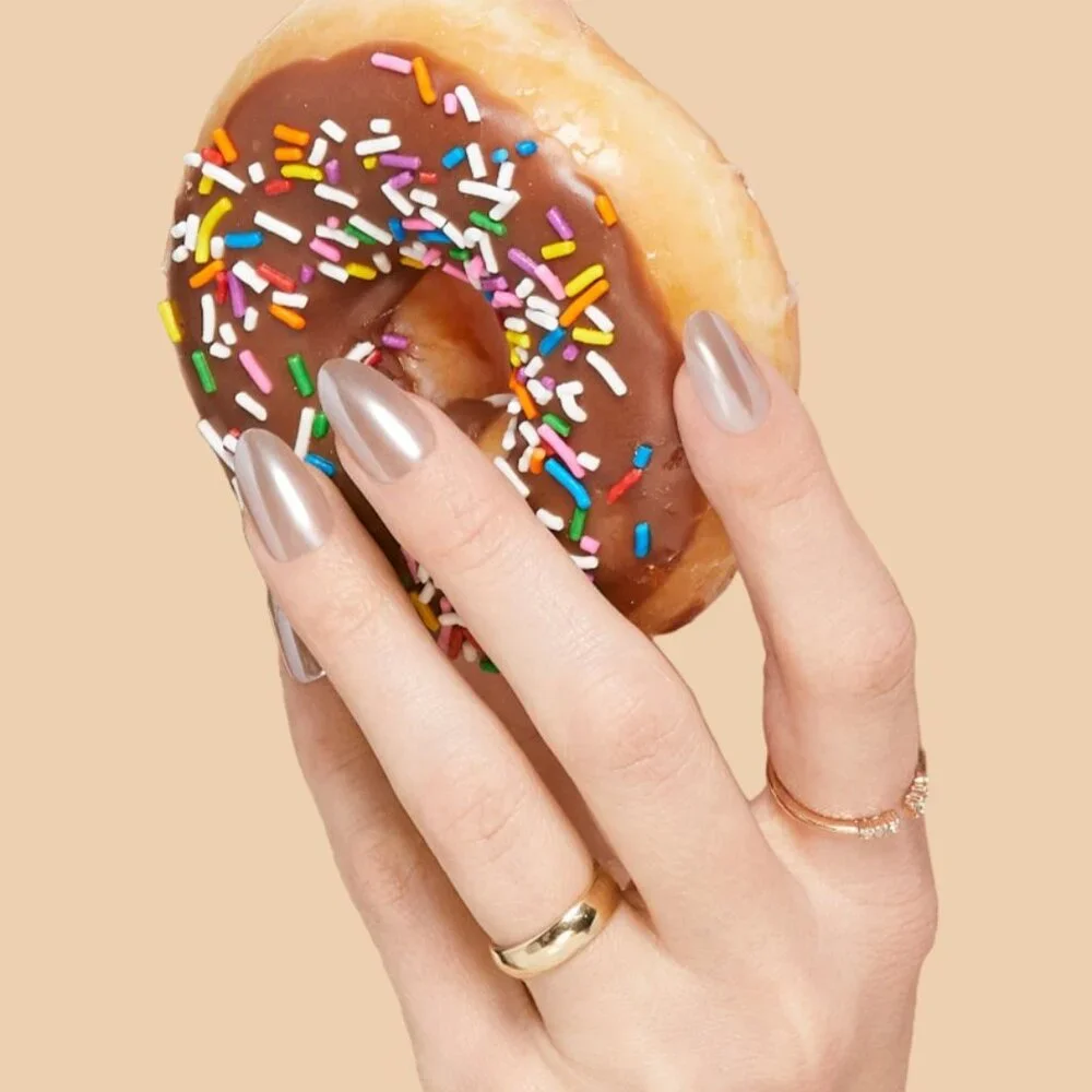 Kiss Glazed Donut Medium Length Nails - Holes